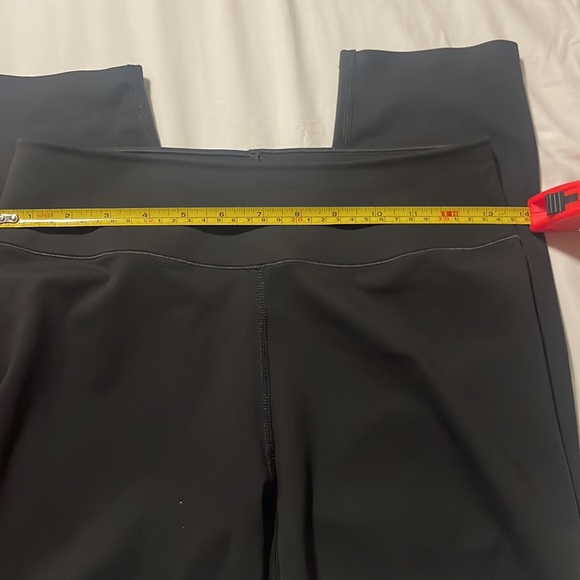 UNI QLO black leggings - Picture 4 of 5